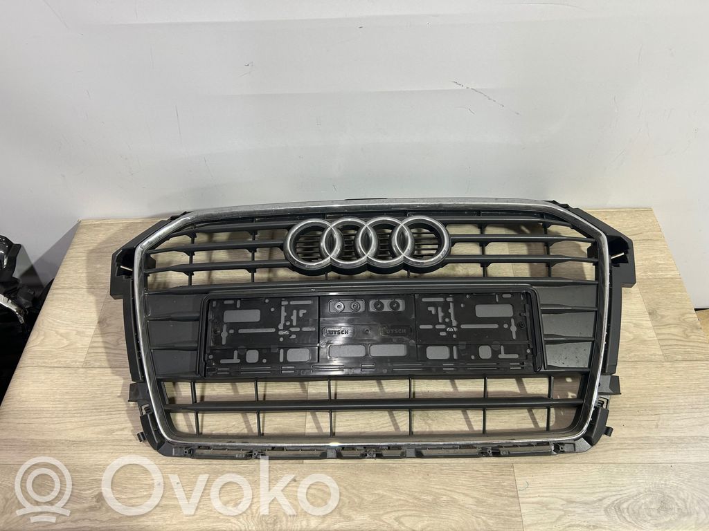 Audi A1 Etusäleikkö 