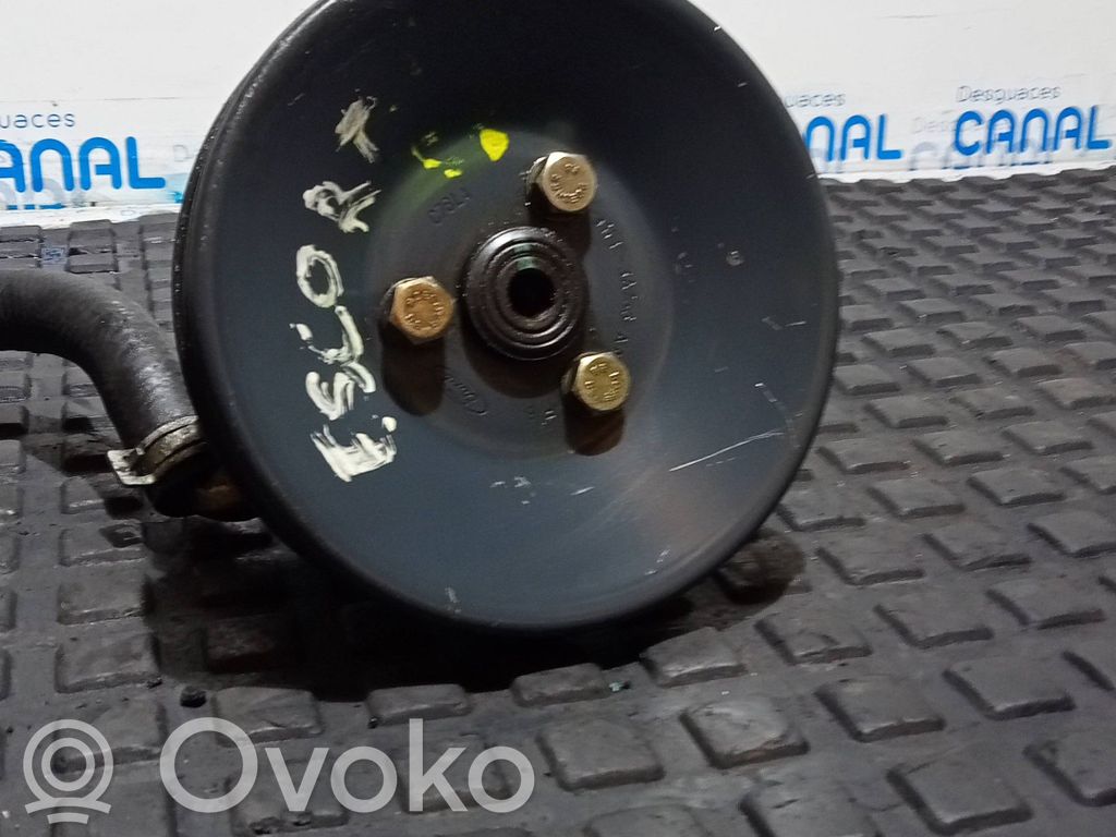 Opel Vectra B Ohjaustehostimen pumppu 