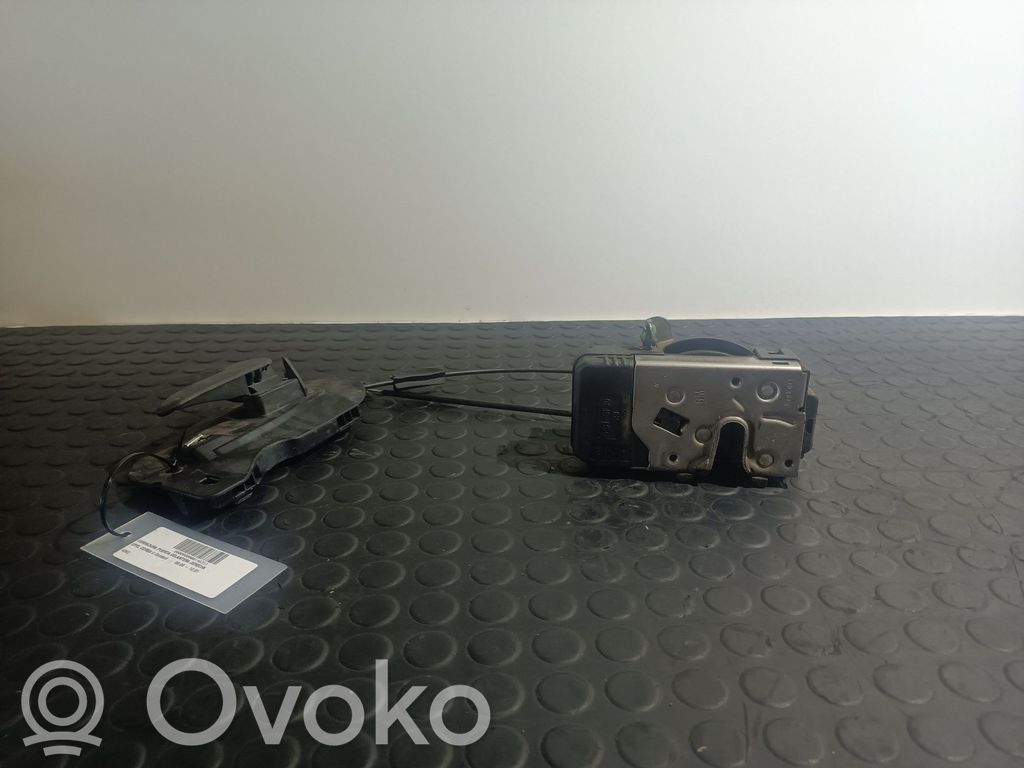 Opel Corsa C Zamek drzwi przednich 