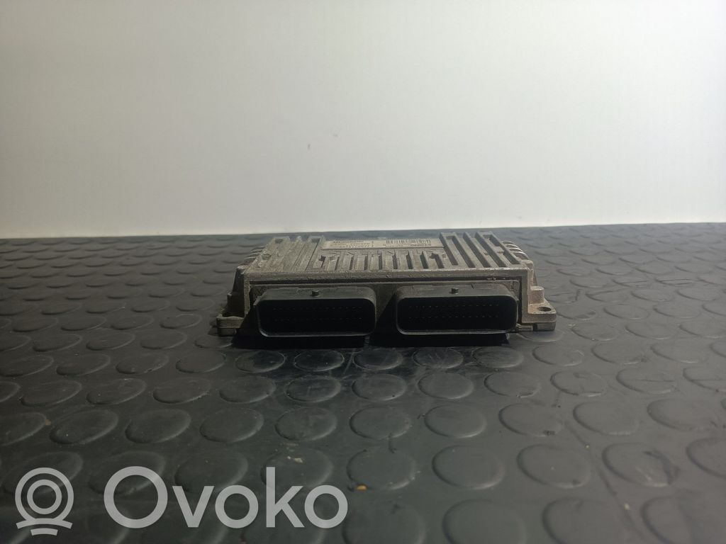Renault Megane I Engine control unit/module 