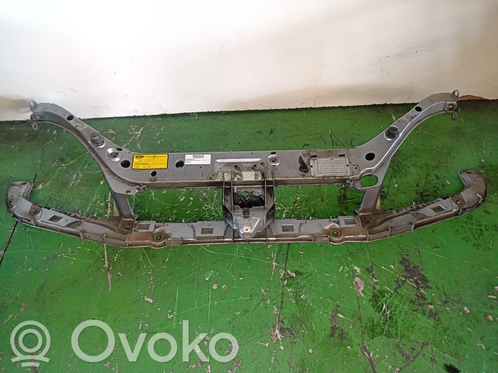 Ford Focus Radiatoru paneļa augšējā daļa (televizors) 