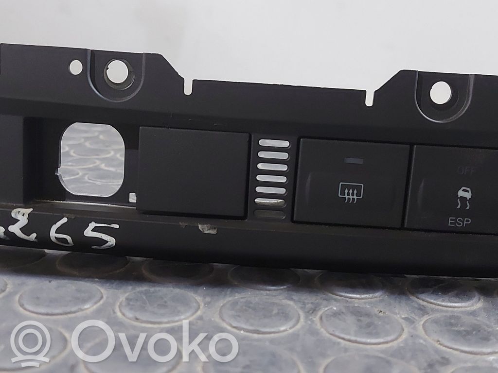 Ford Focus Monikäyttöinen ohjauskytkin/nuppi 