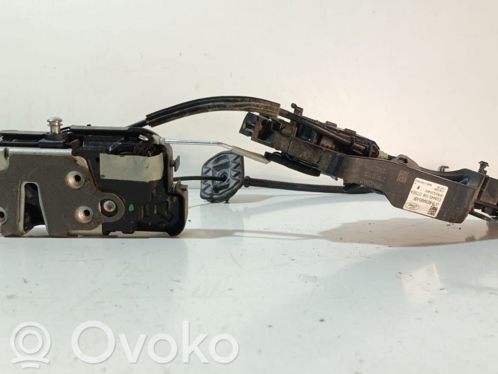 Ford Focus Priekšpusē slēdzene 