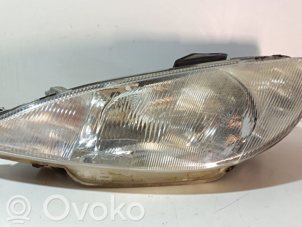 Peugeot 206 Lampa przednia 