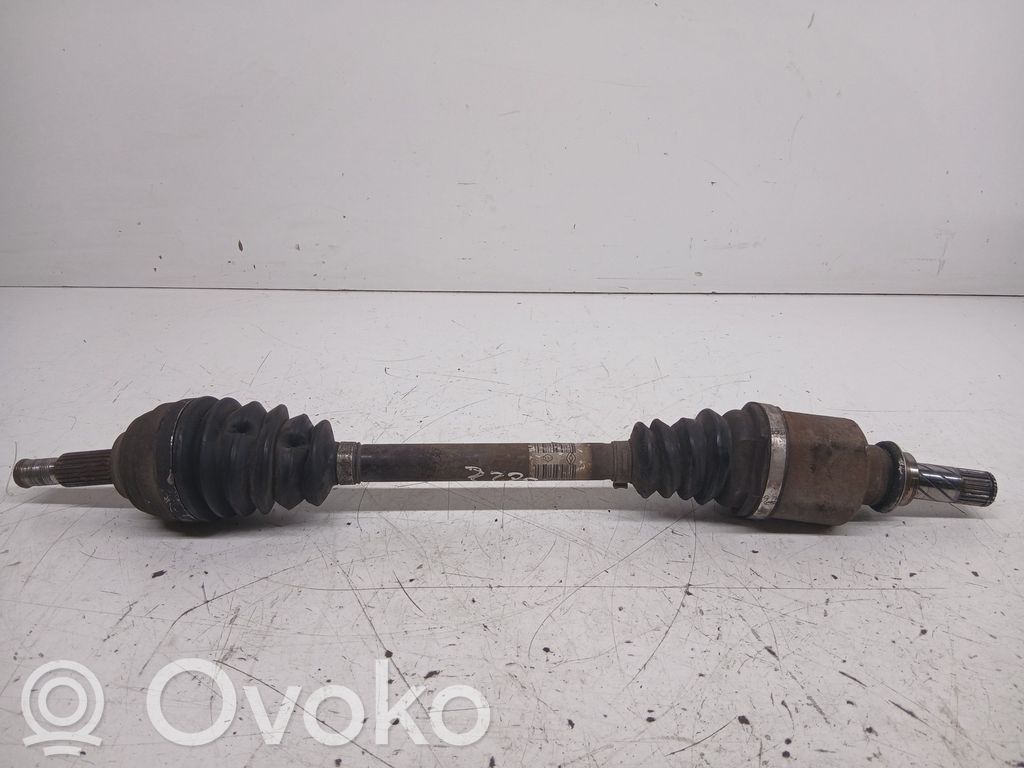 Renault Clio III Eje de transmisión delantero 