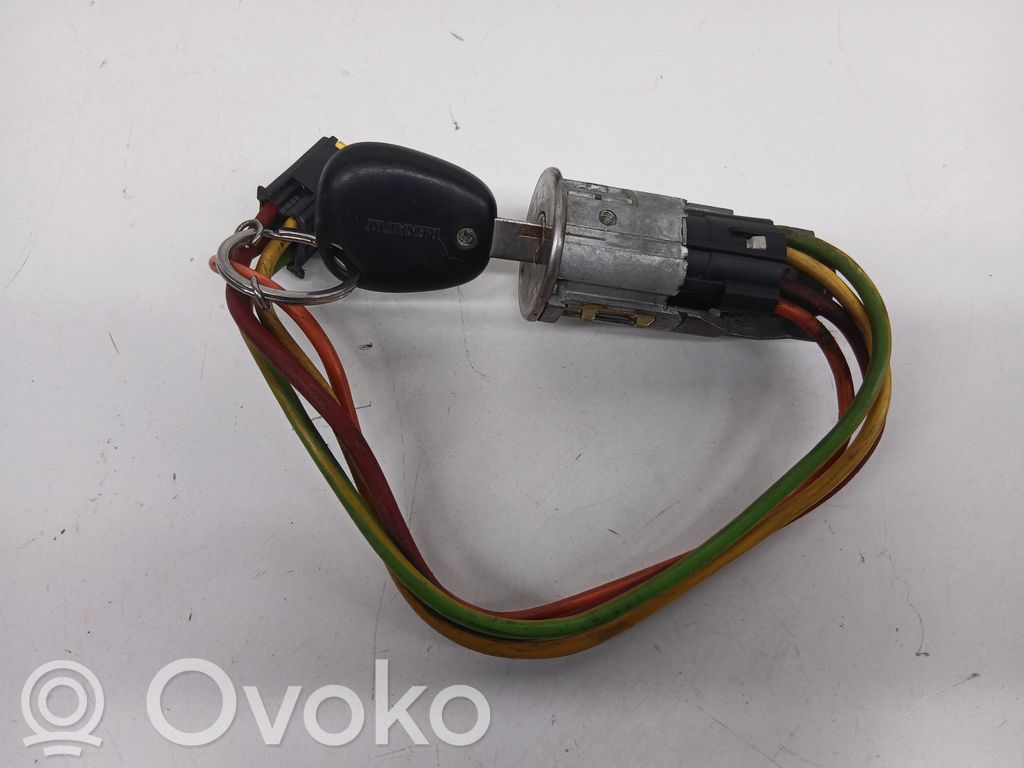 Renault Megane I Ignition lock 