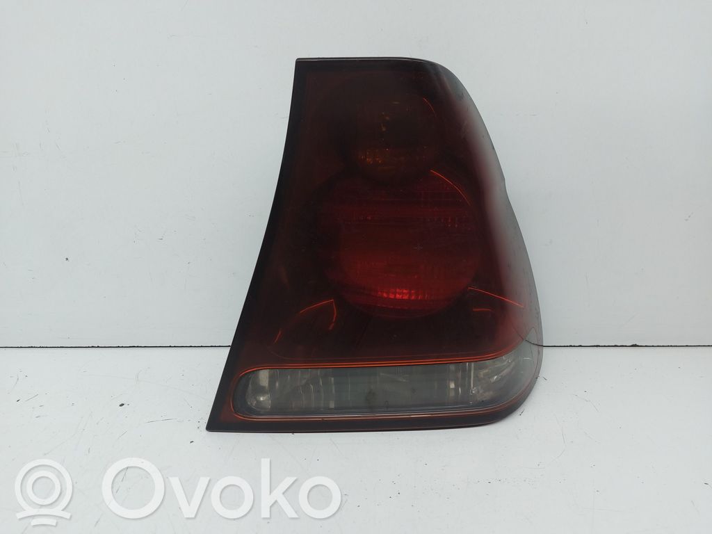 BMW 3 E46 Aizmugurējais lukturis virsbūvē 