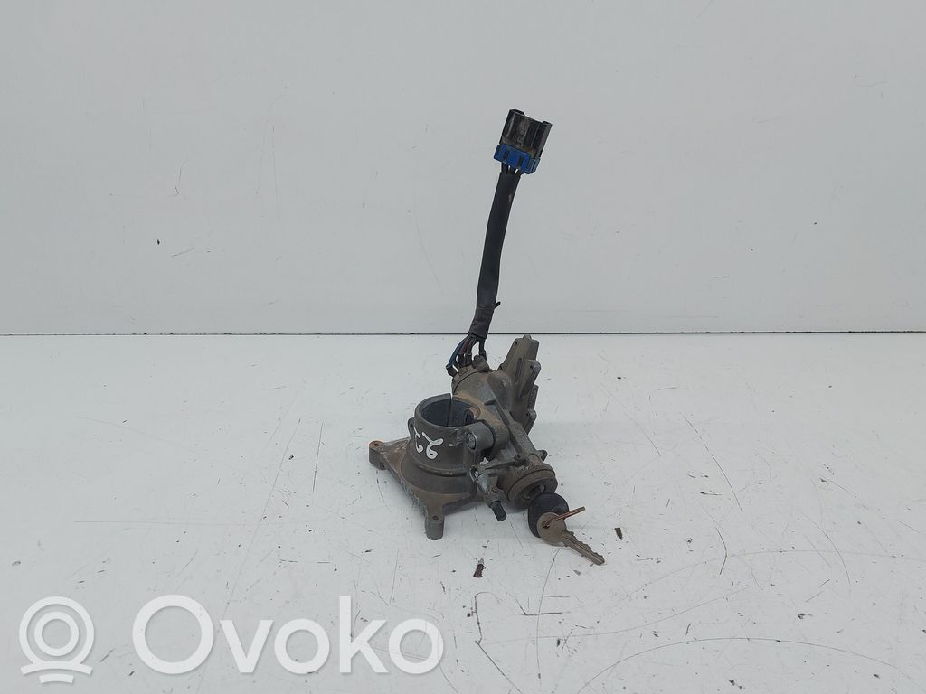 Audi A4 S4 B6 8E 8H Ignition lock 