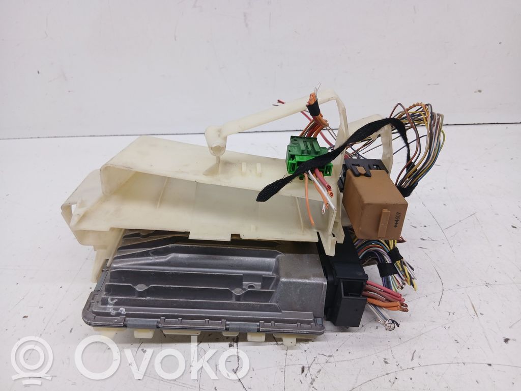 BMW X3 E83 Engine control unit/module 