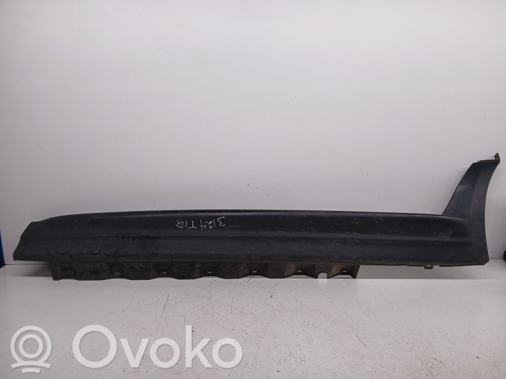 BMW X3 E83 Kynnyksen/sivuhelman lista 
