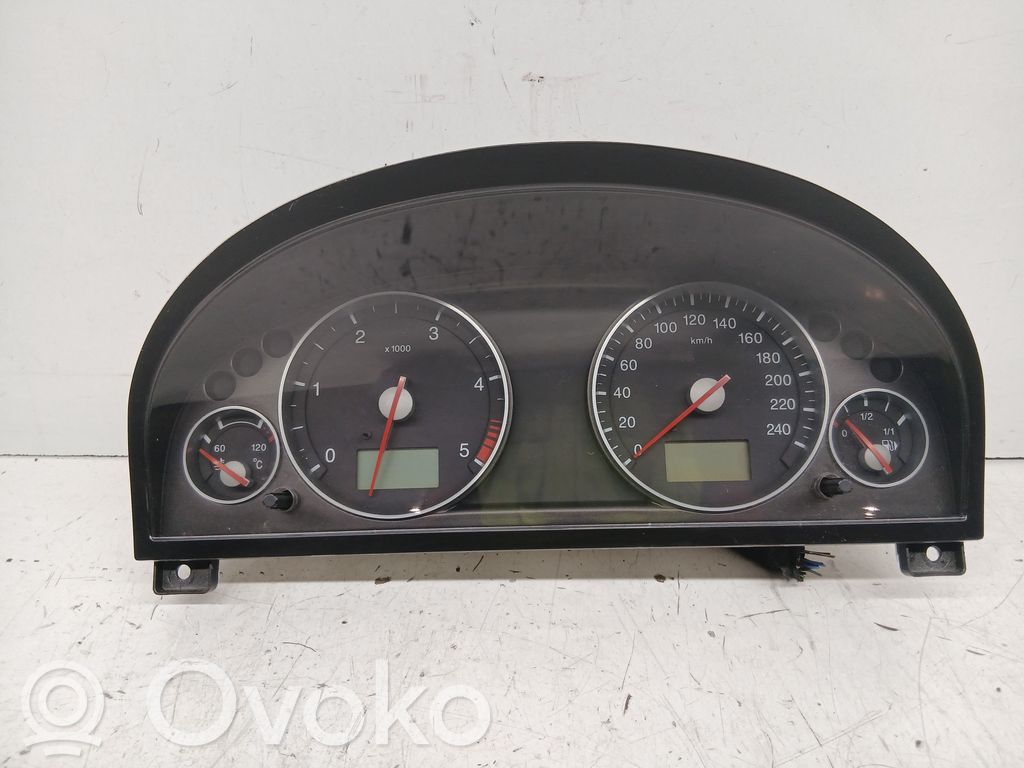 Ford Mondeo Mk III Speedometer (instrument cluster) 