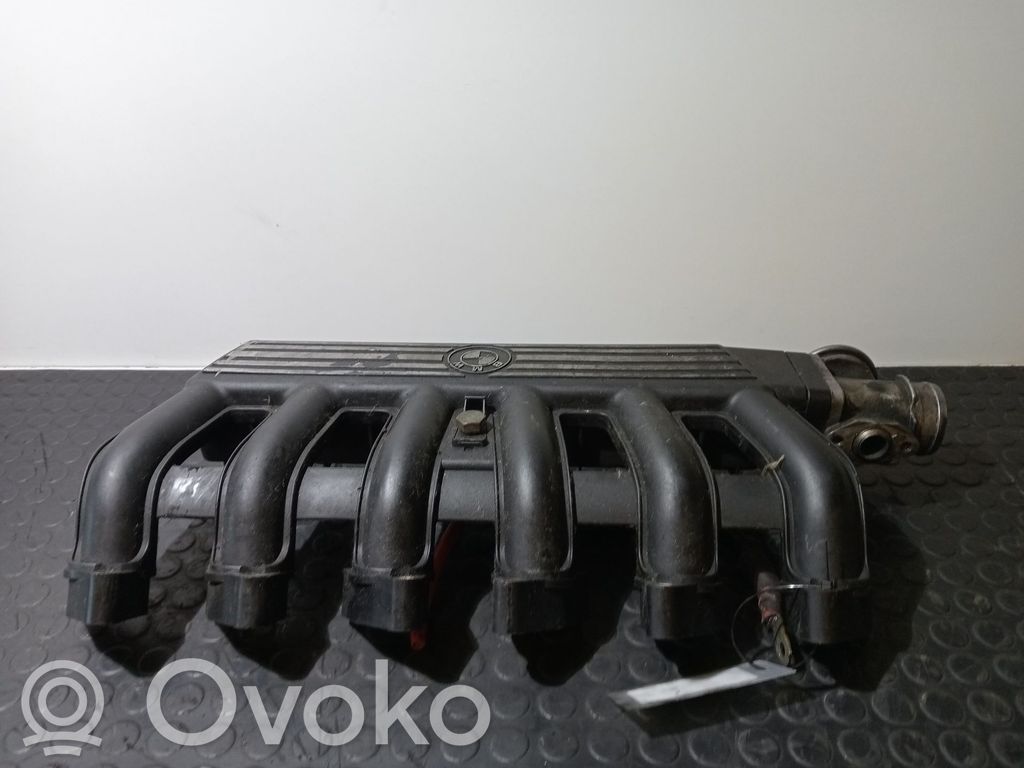 Audi Q7 4L Kolektorius įsiurbimo 
