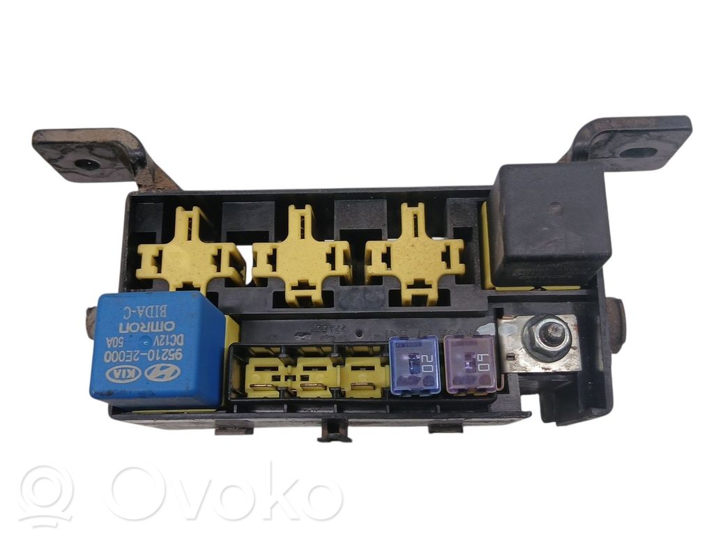 Módulo de fusible   OK53A67