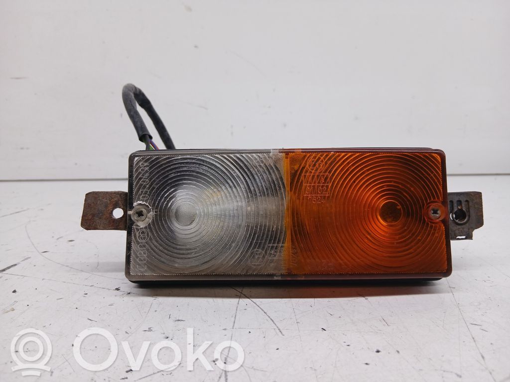 Phare frontale   030497
