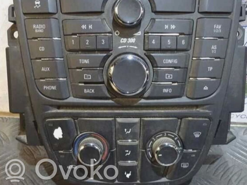 Opel Astra J Climate control unit 