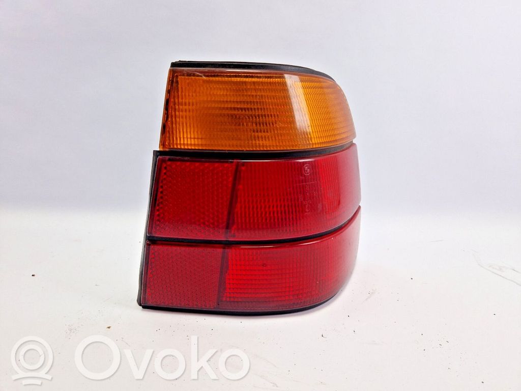 Rear/tail lights   8351558
