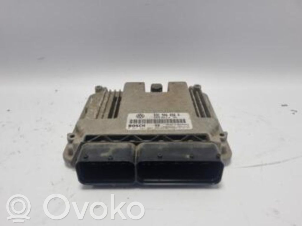 Engine control unit/module   0261S02004