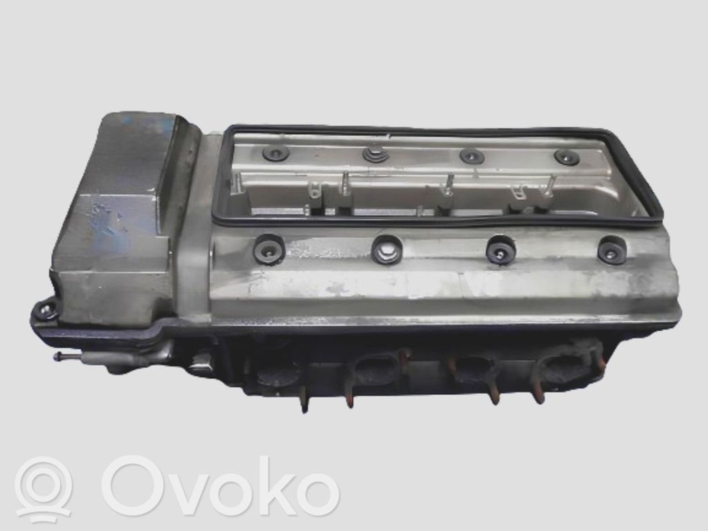 Culata del motor   1702389