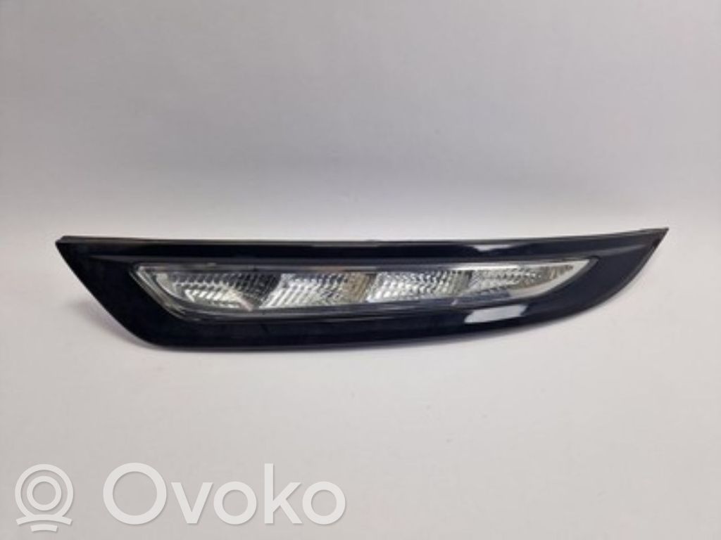 Ford Kuga I Scheinwerfer 