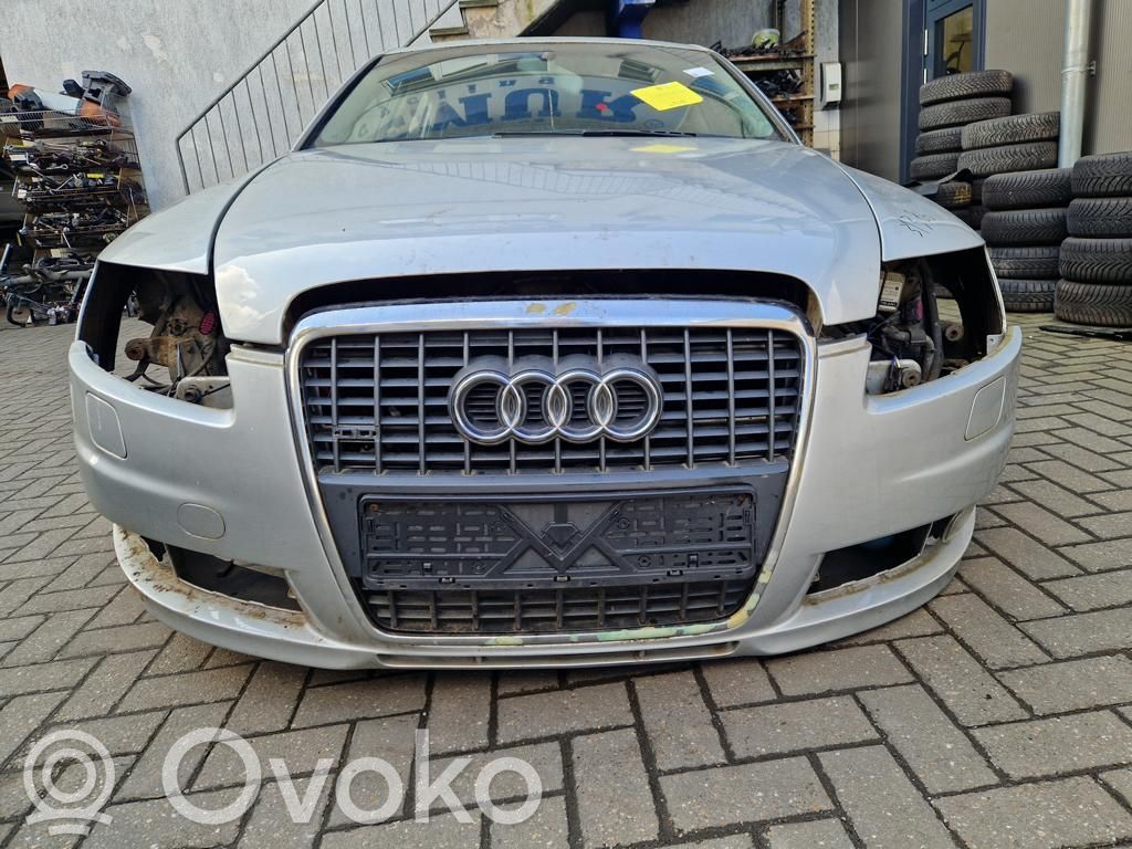 Front bumper   4F0807105