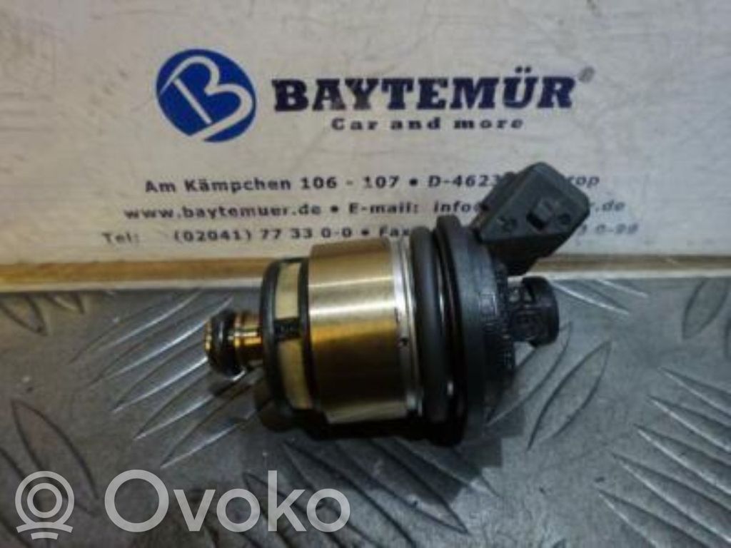 Inyector de combustible   2327110000