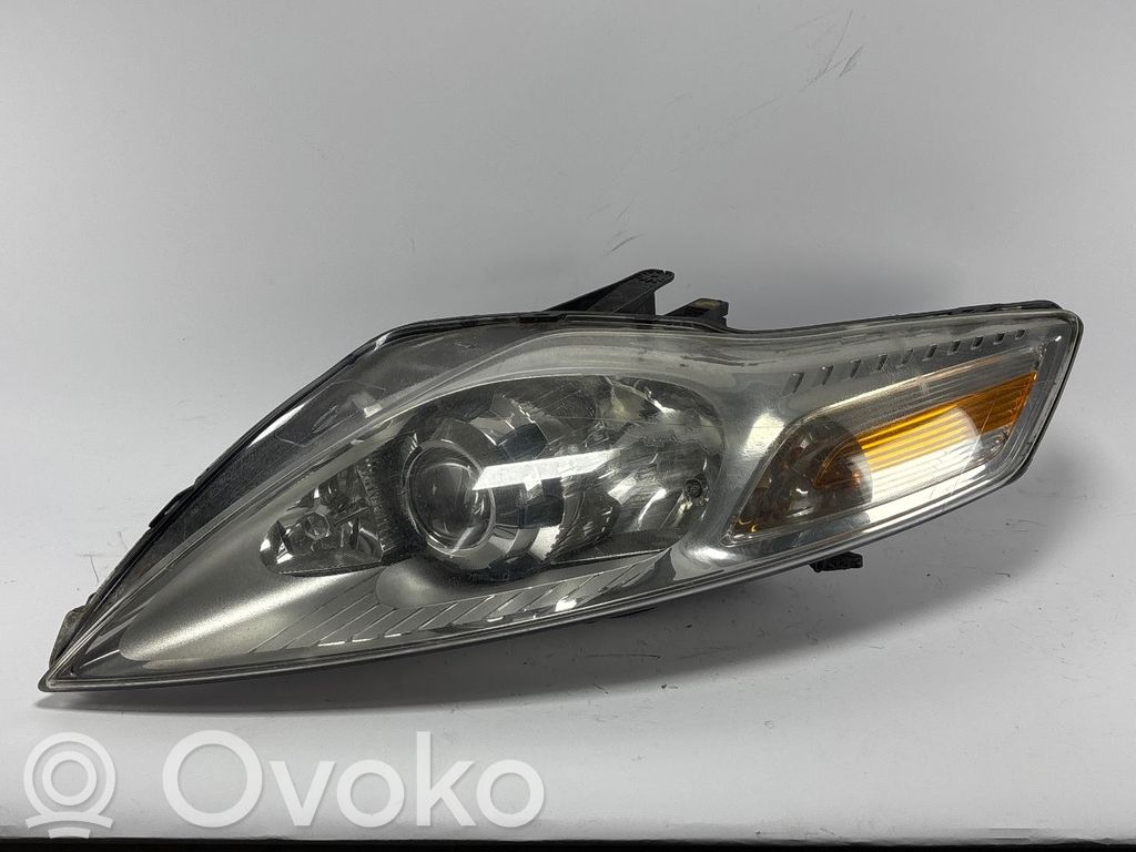 Ford Mondeo MK IV Lampa przednia 