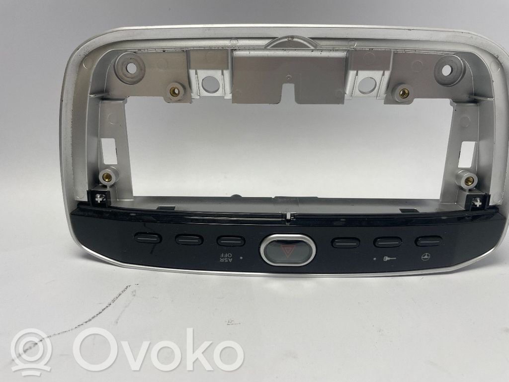 Fiat Grande Punto Zestaw przełączników i przycisków 