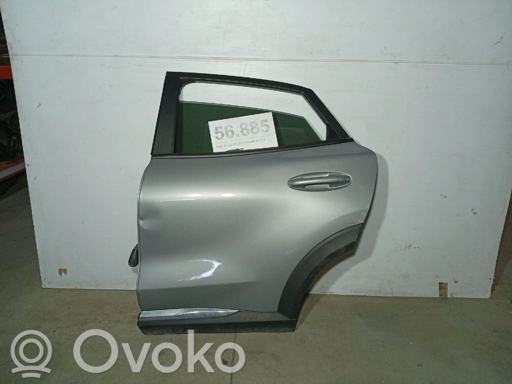 Rear door