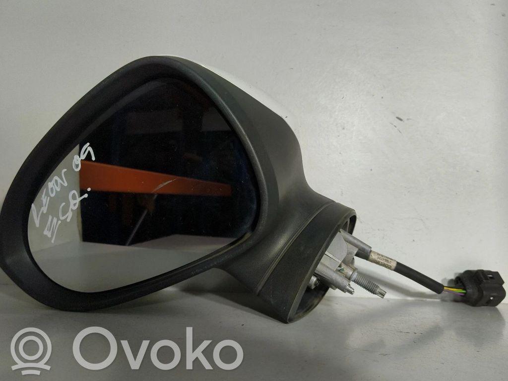 Seat Leon (1P) Front door electric wing mirror 