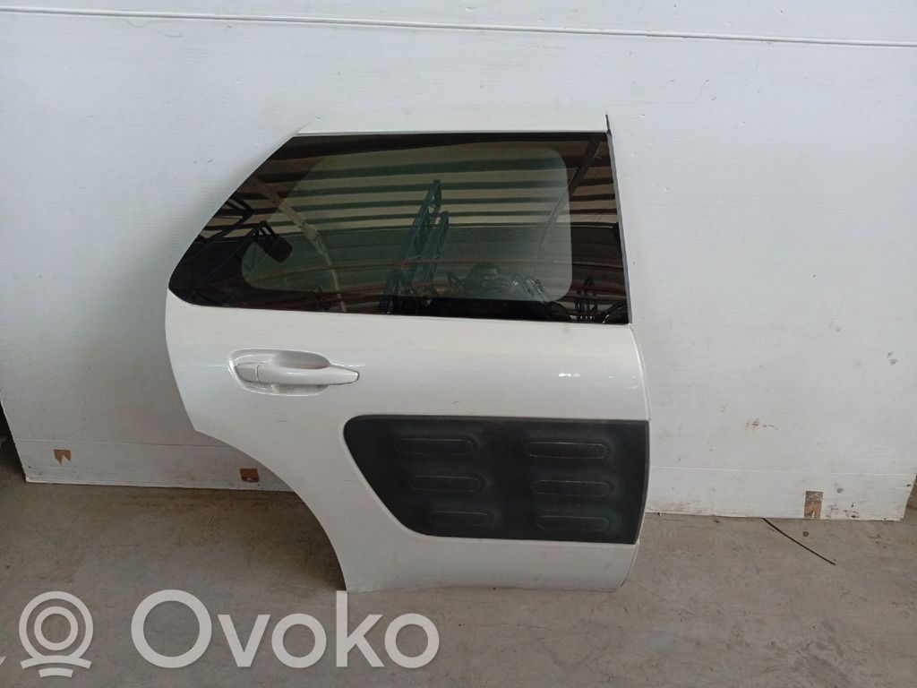 Rear door