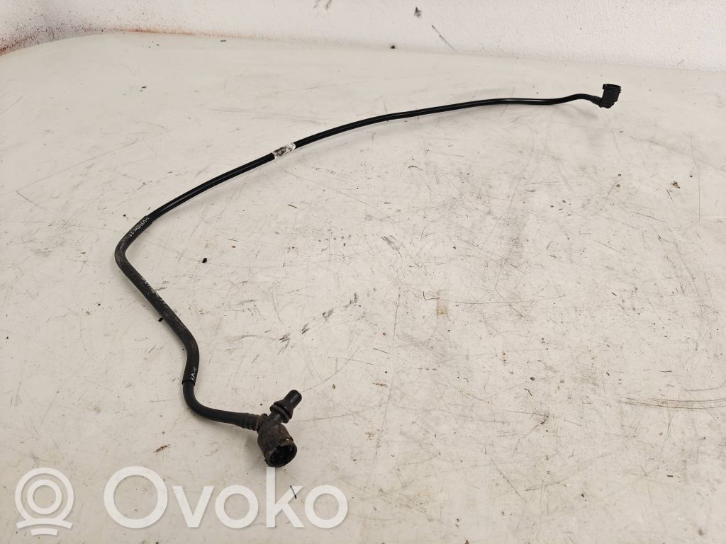 BMW 3 F30 F35 F31 Conductă/furtun lichid de răcire motor 