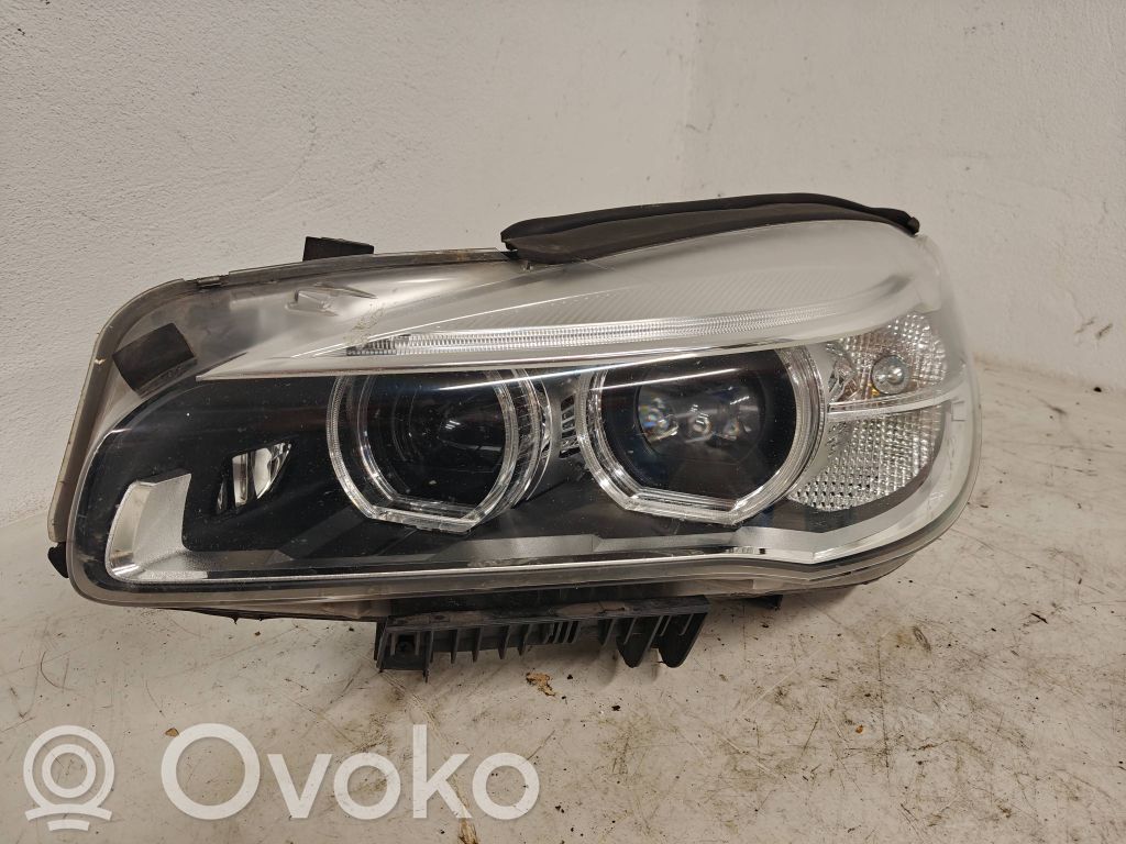 BMW 2 F45 Scheinwerfer 