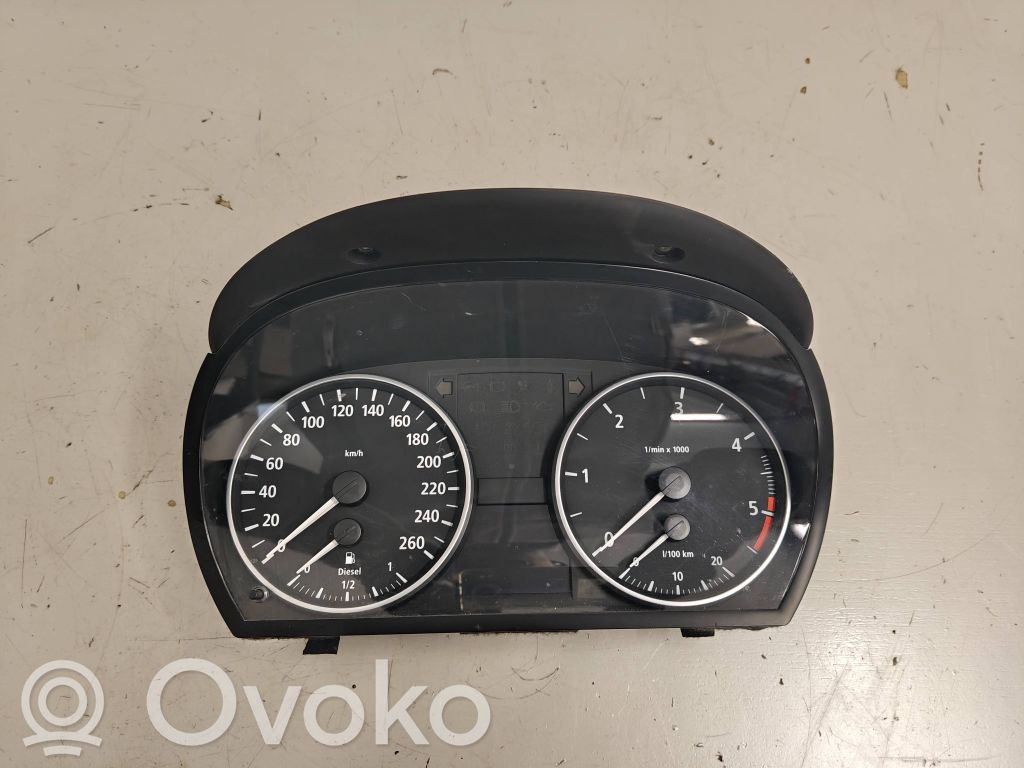 Geschwindigkeitsmesser Cockpit   9110205,102535051,400079108