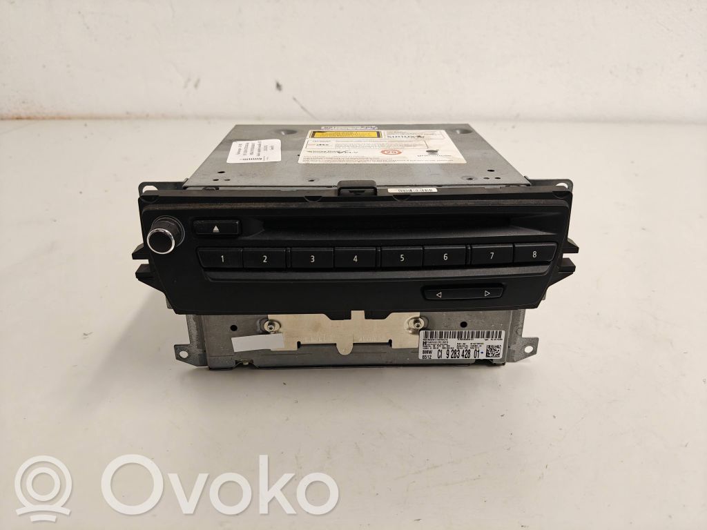 Radio / CD-Player / DVD-Player / Navigation   9283428