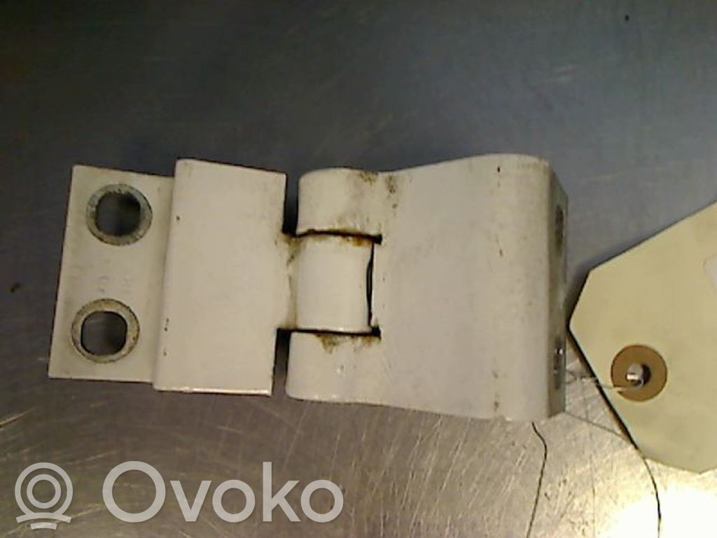 Loading door upper hinge   1609313180