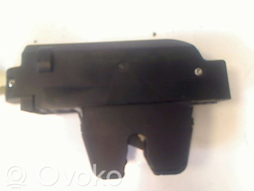 Peugeot 1007 Tailgate/trunk/boot lock/catch/latch 