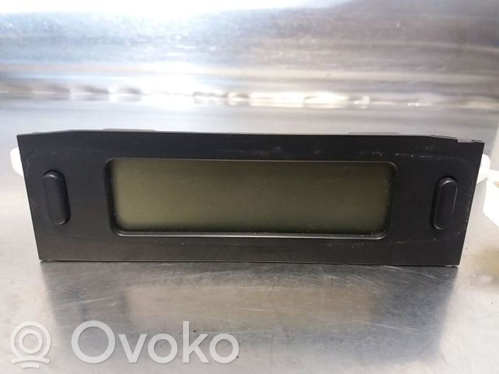 Peugeot 807 Screen/display/small screen 