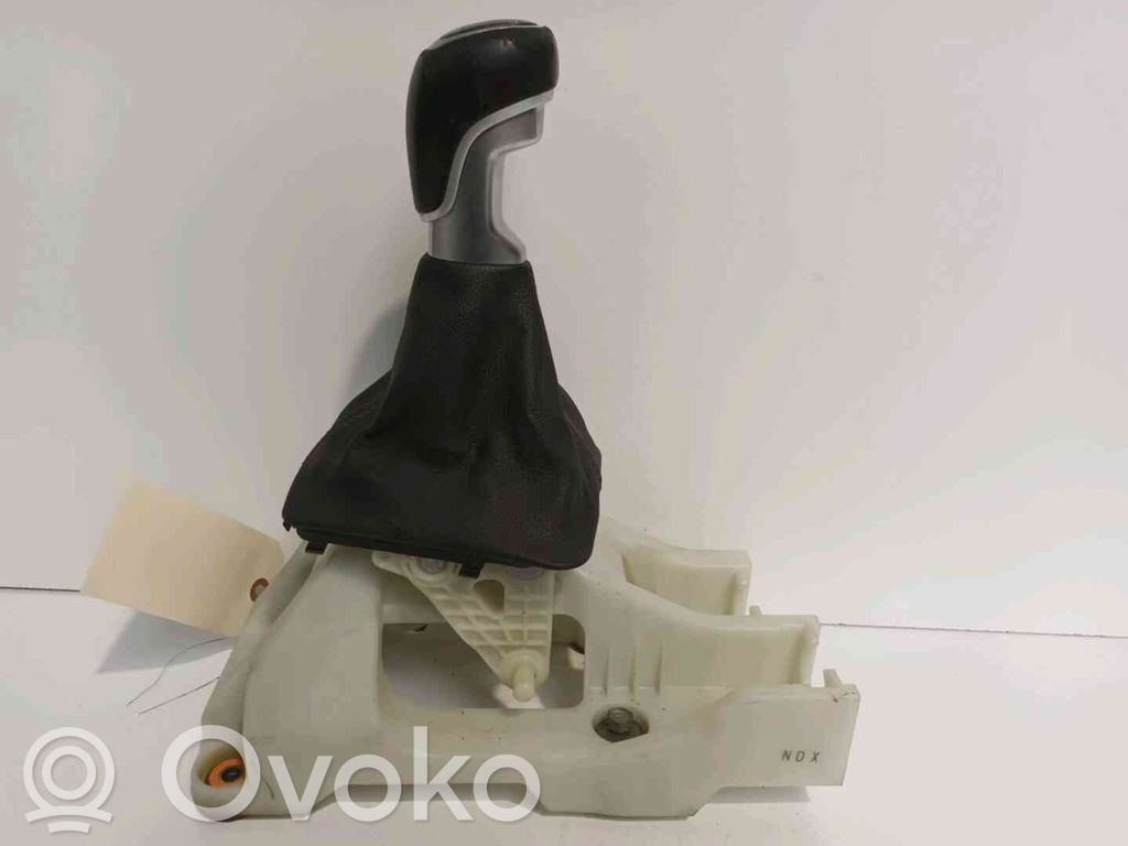 KIA Stonic Selector caja de cambios 