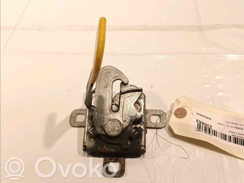 Alfa Romeo Mito Spyna variklio dangčio 