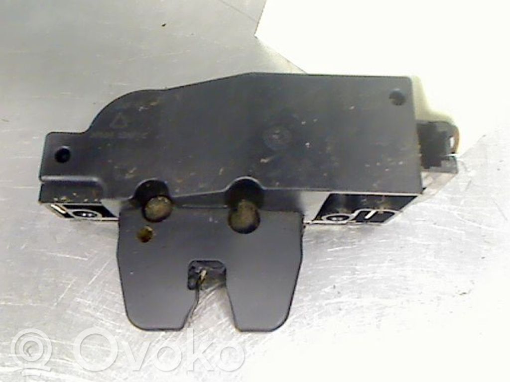 Peugeot 1007 Tailgate/trunk/boot lock/catch/latch 