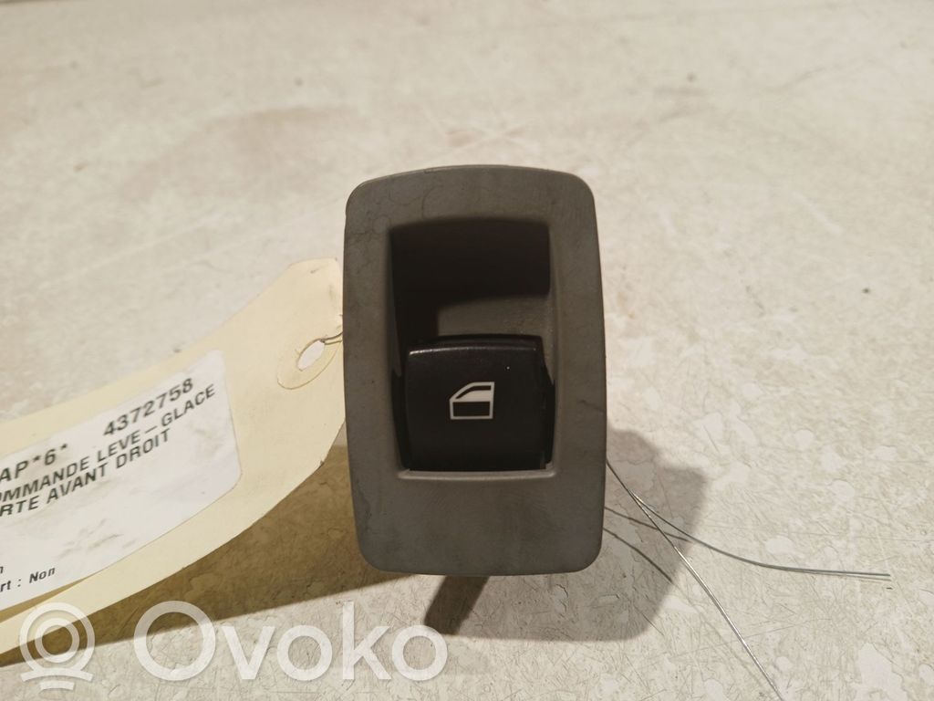 BMW 5 E60 E61 Elektrisko logu slēdzis 