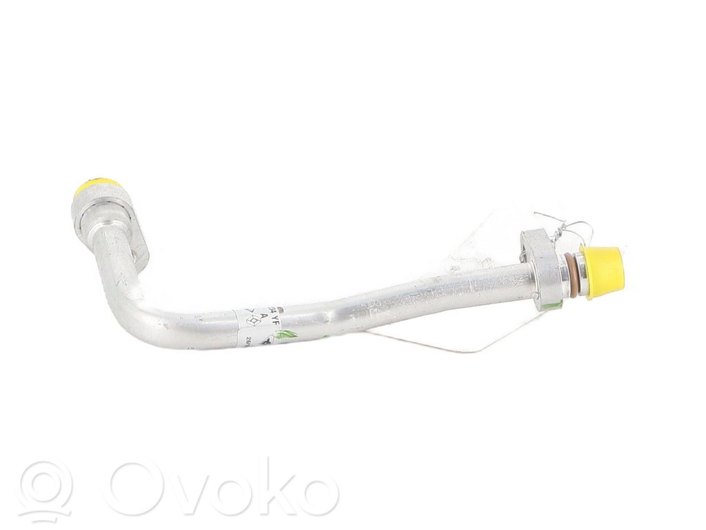 Renault Megane E-Tech Ilmastointilaitteen putki (A/C) 