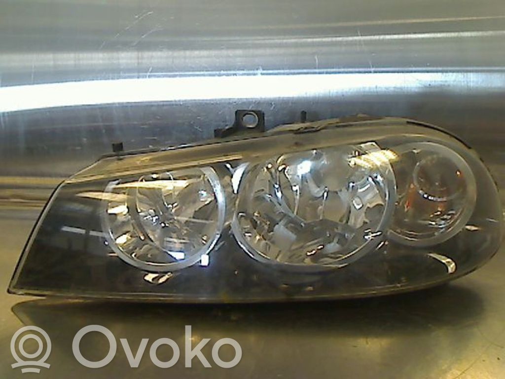 Alfa Romeo 156 Lampa przednia 