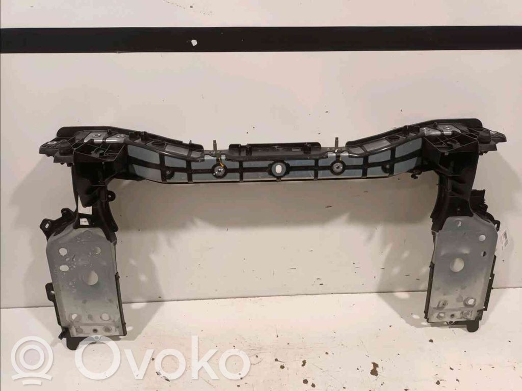 Renault Megane E-Tech Radiatorių panelė 