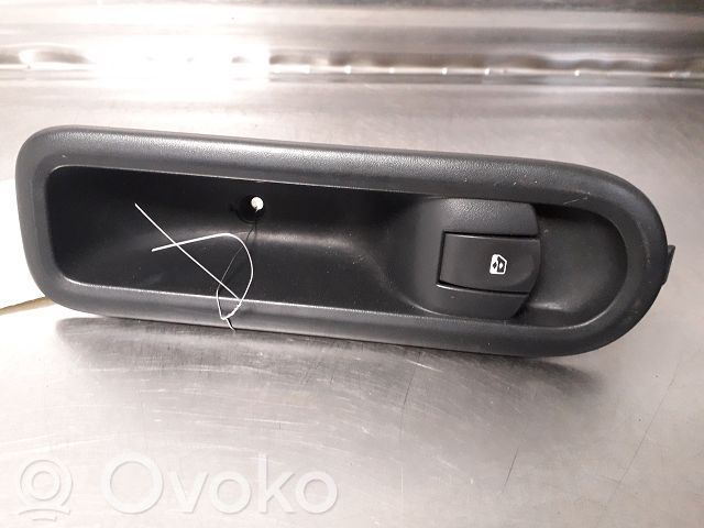 Renault Twingo II Interruptor del elevalunas eléctrico 