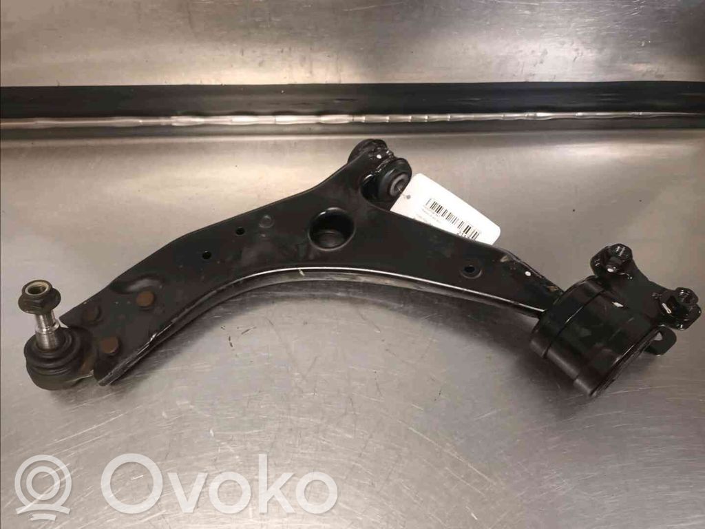 Ford Focus Front lower control arm/wishbone 