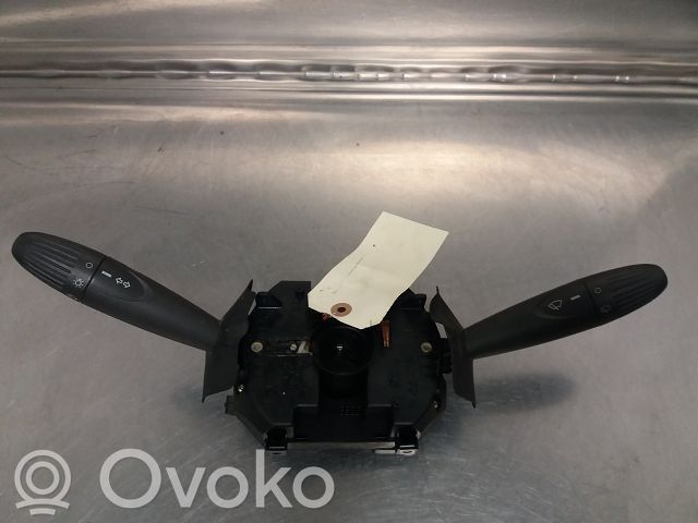 Fiat Punto (188) Wiper turn signal indicator stalk/switch 