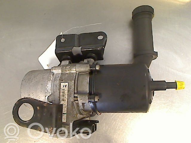 Citroen C4 II Power steering pump 
