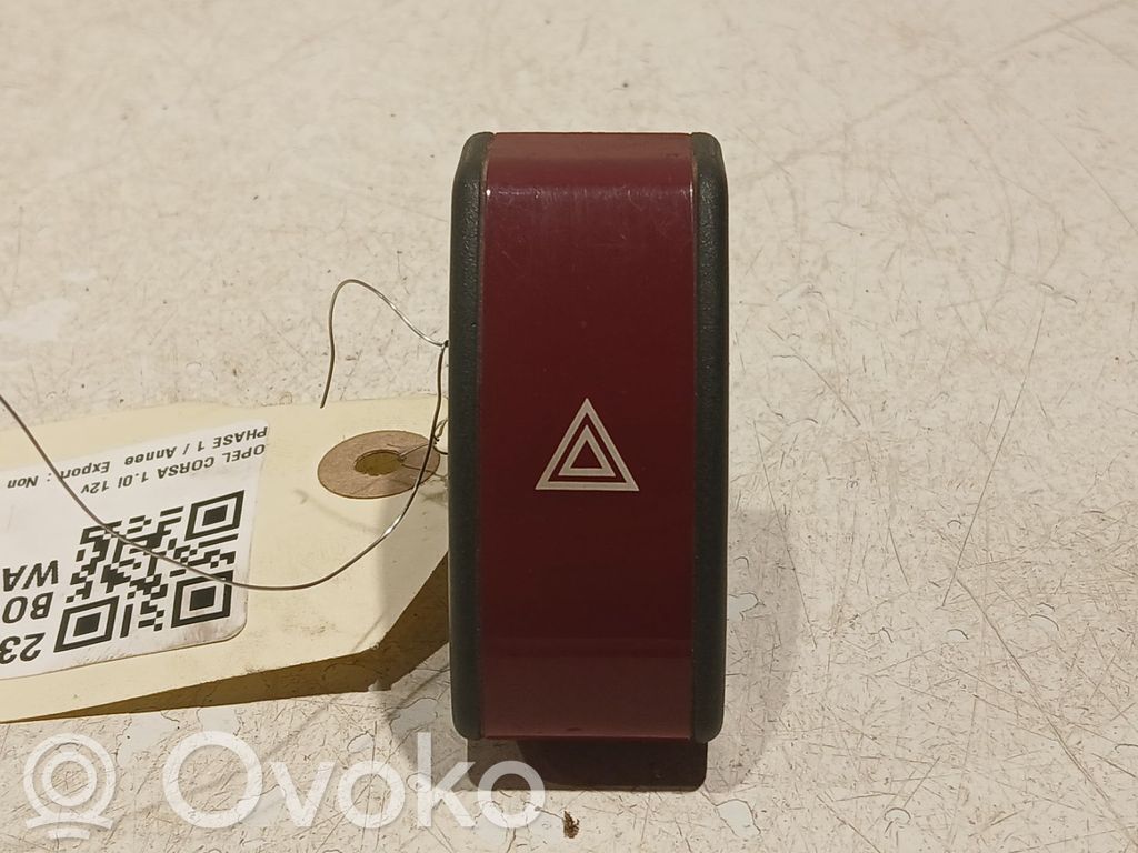 Opel Corsa C Hazard light switch 