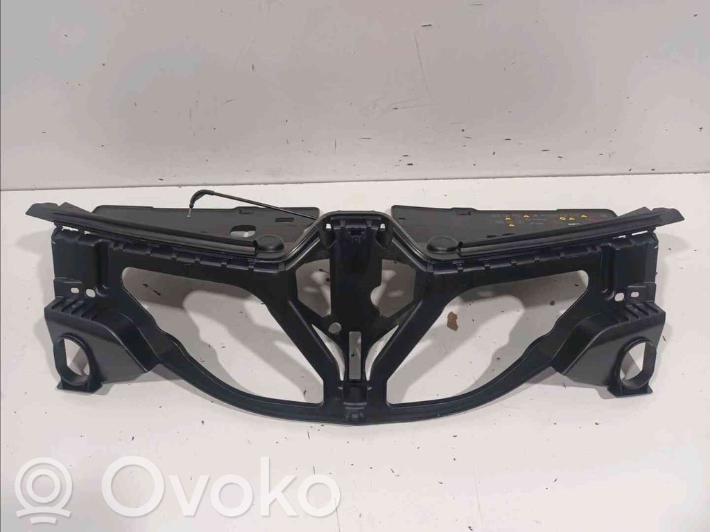 Renault Captur Atrapa chłodnicy / Grill 